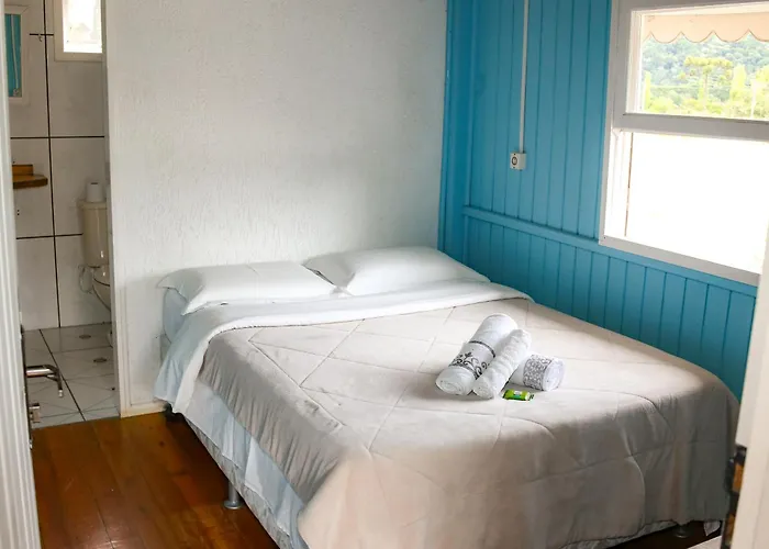 Pousada Rural Pavão - Suites e Chalés